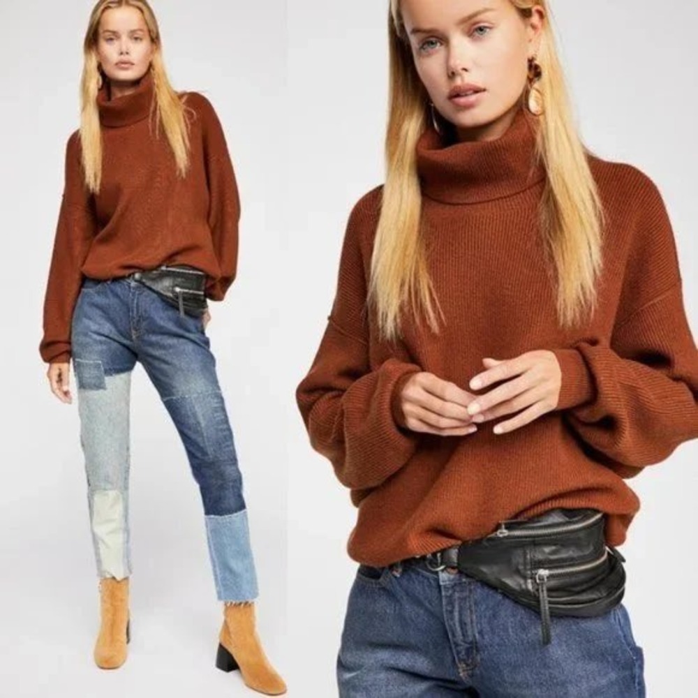 Free People Softly Structured Rib Knit‎ Cowl Neck Oversized Sweater Size XS